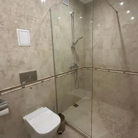 Luxury Antique * וארנה